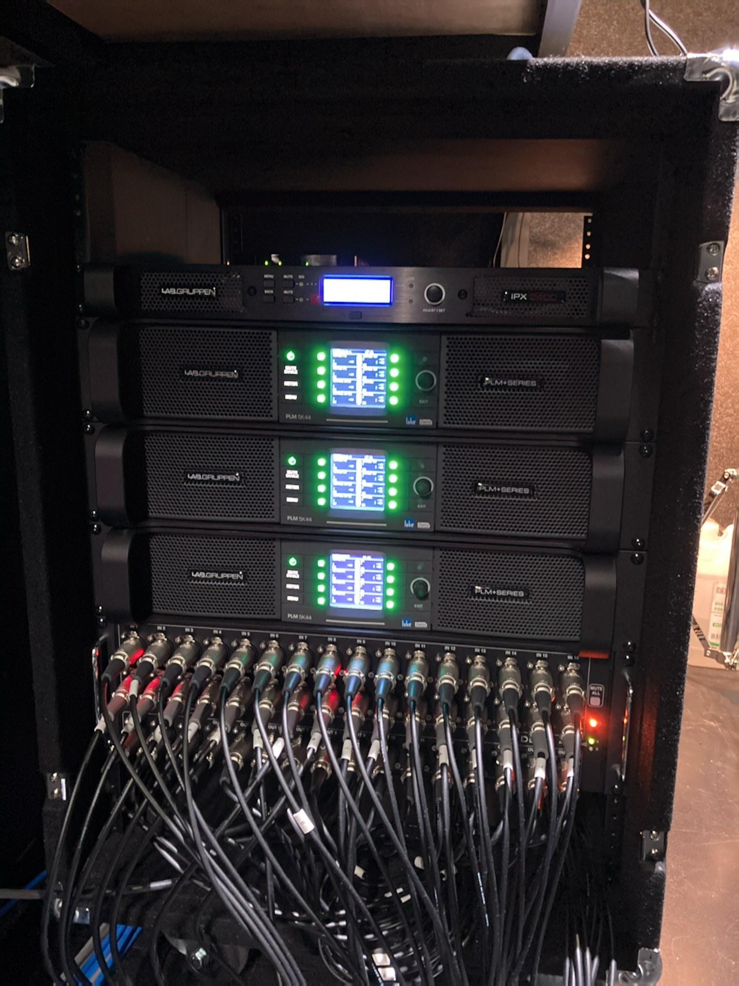 LAB.GRUPPEN パワーアンプ PLM5K44 IPX2400